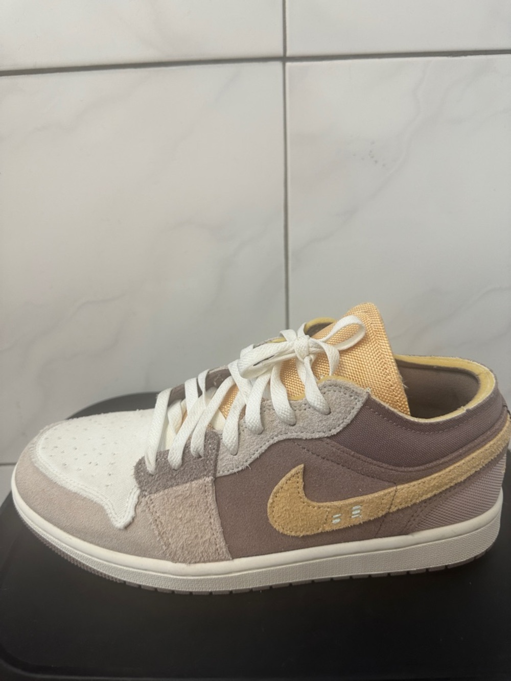 Men's Jordan 1 Low SE Craft sneakers - Picture 8 of 14